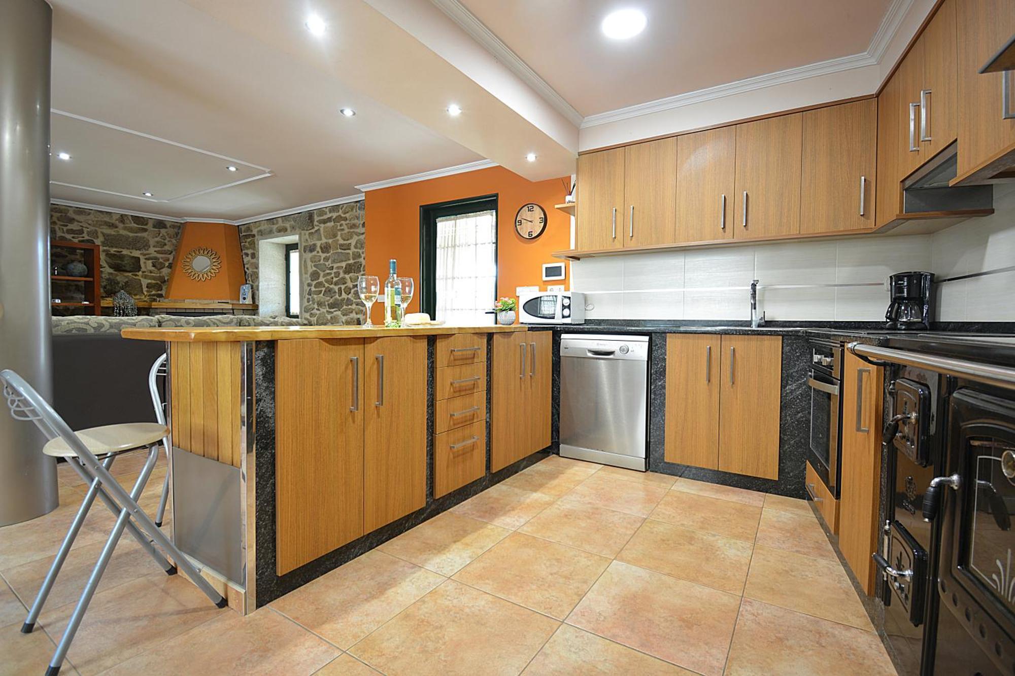 Galihost - Casa Da Sobreira Holiday home